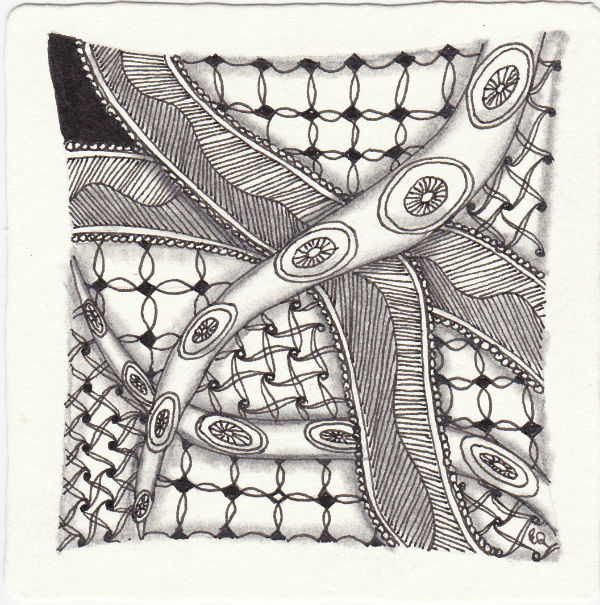 Ein Zentangle aus den Mustern Dancet, Meer, OoF, Suckers gezeichnet von Ela Rieger, CZT