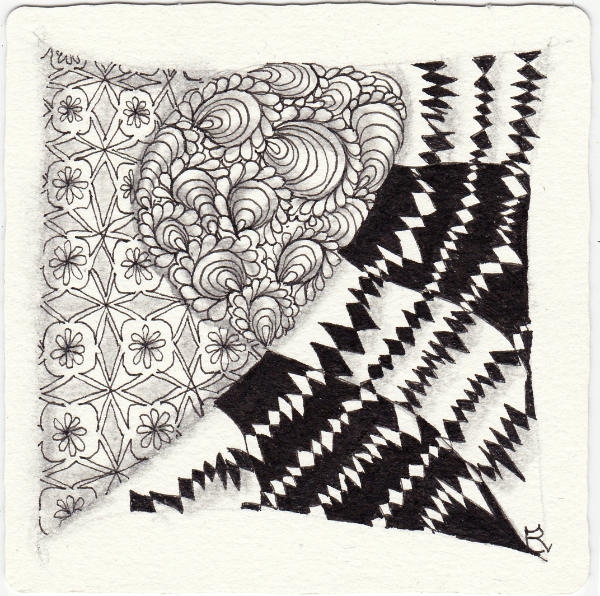 Ein Zentangle aus den Mustern Charlie, Feathered Clam Shells, Shamrock,  gezeichnet von Ela Rieger, CZT