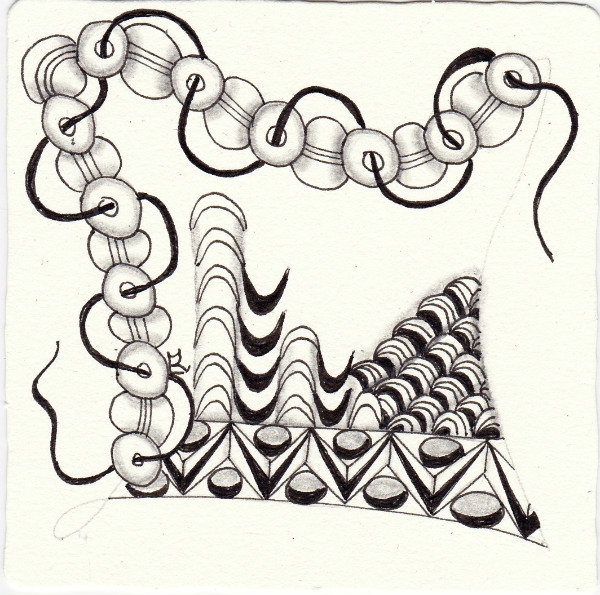 Ein Zentangle aus den Mustern Hillndale, Intertwine, Jaracu, Nuwave gezeichnet von Ela Rieger, CZT