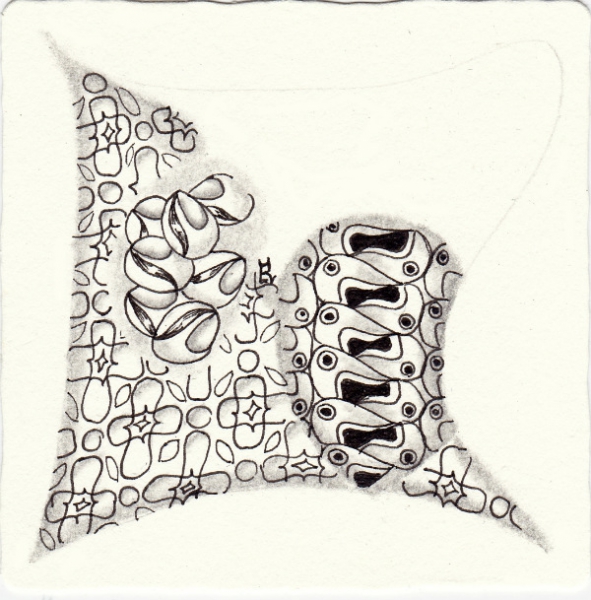Ein Zentangle aus den Mustern Mask, Murmylies, Curly Braces Quad,  gezeichnet von Ela Rieger, CZT