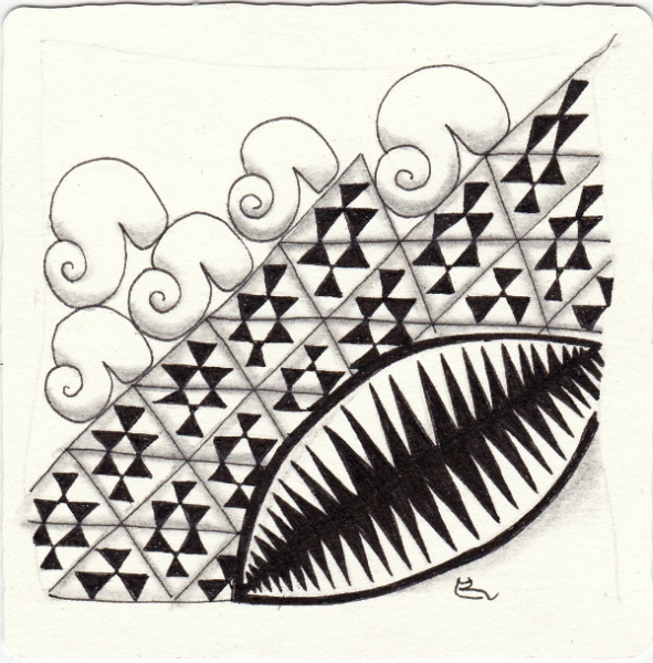 Ein Zentangle aus den Mustern Persian Triangles, Roky, Xulu,  gezeichnet von Ela Rieger, CZT