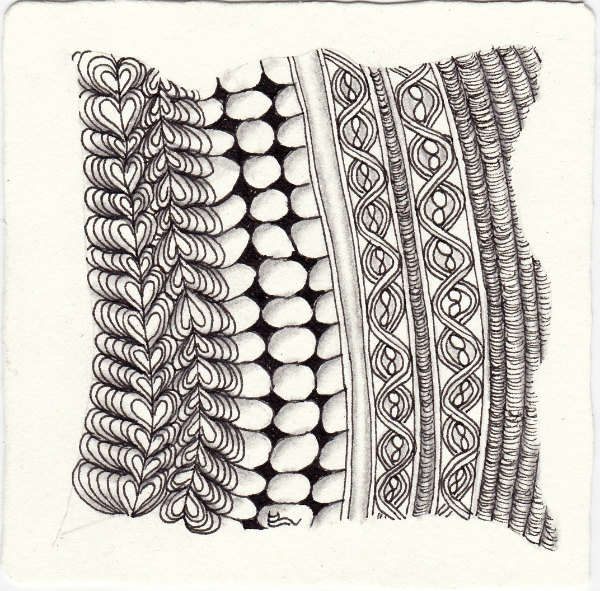 Ein Zentangle aus den Mustern Marcro Corduroy, Intertwine, Blips, Heartswell gezeichnet von Ela Rieger, CZT