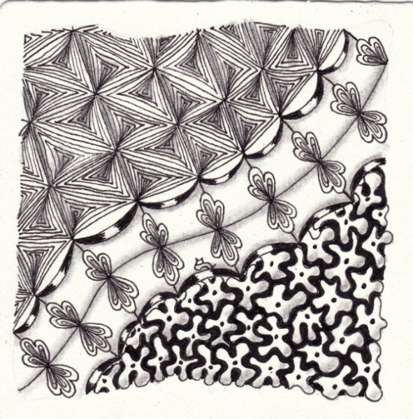 Ein Zentangle aus den Mustern Amoeba, Clover Swag, Z-trik,  gezeichnet von Ela Rieger, CZT