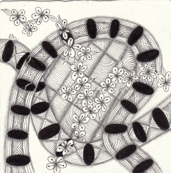 Ein Zentangle aus den Mustern Kirschblüte, Iffy, Bracelet,  gezeichnet von Ela Rieger, CZT